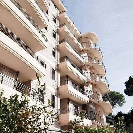 Trec Hotel&Apartments Pomezia Extérieur photo